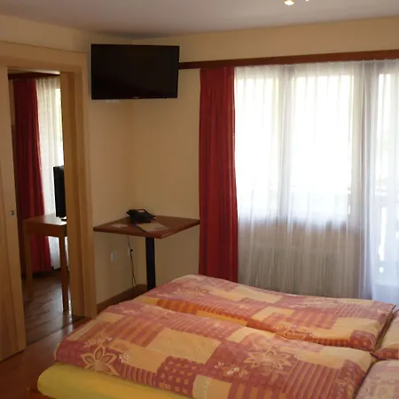 Europa 2* סאס פה